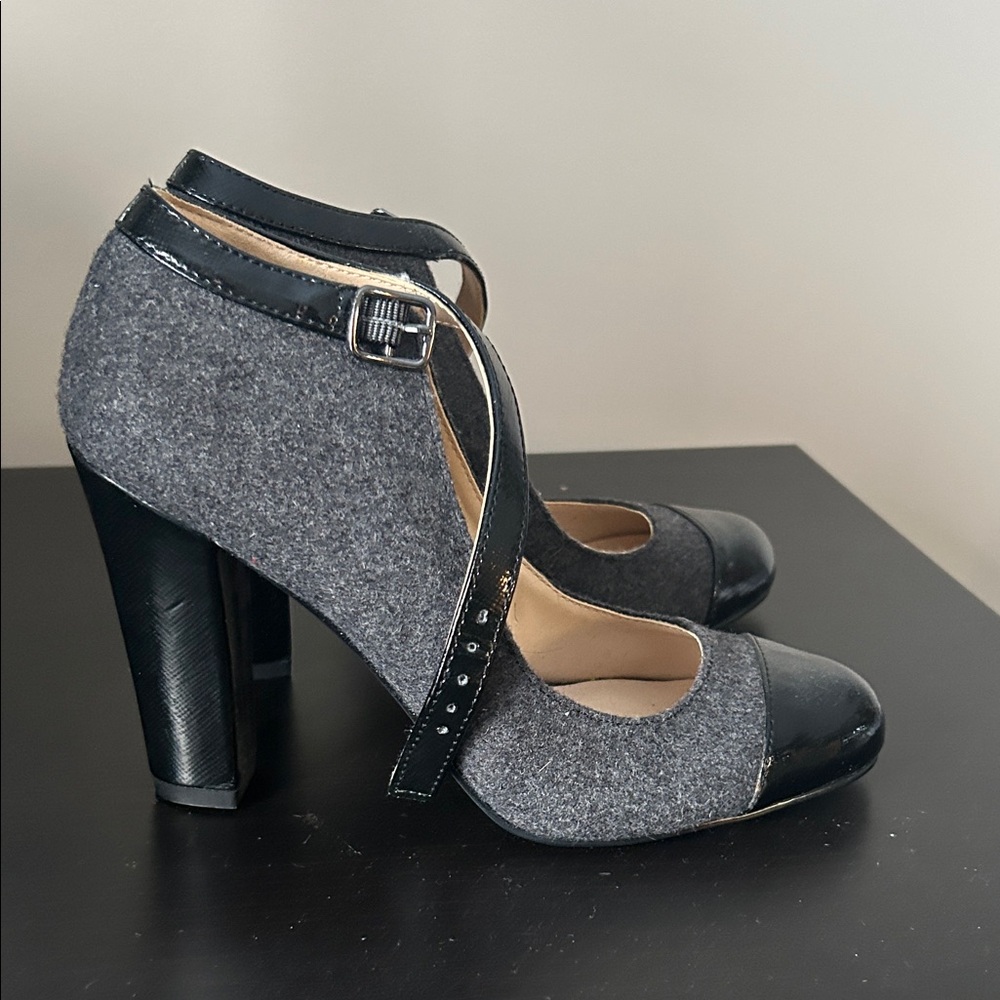 Nine West Black and Gray Heels